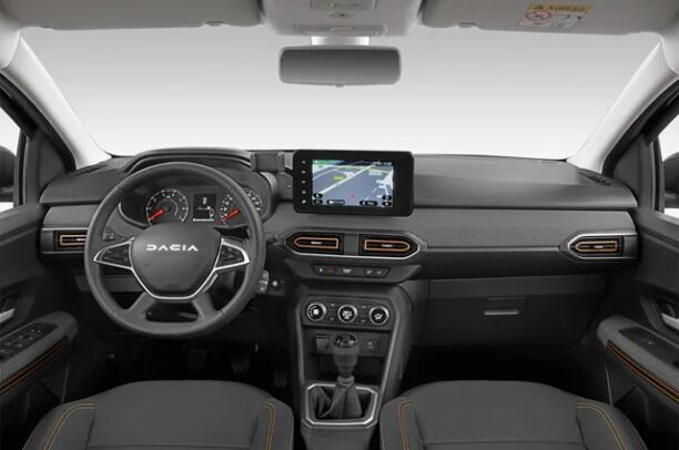 Sandero Stepway 1 612x - location voiture Tunisie AeroPro Car